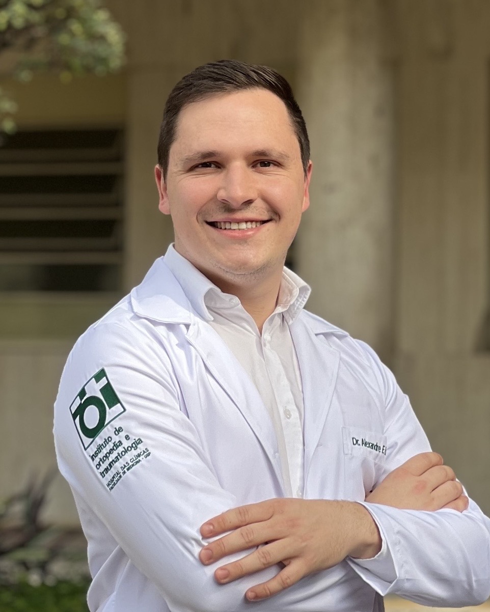 Dr. Alexandre Favero Zmijevski — Cirurgião de Mão HC-USP